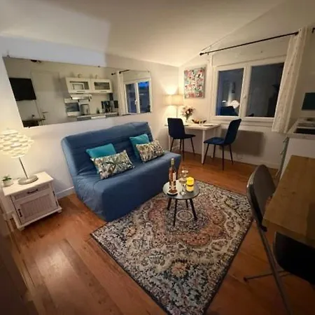 Apartment Le Refuge Du Pic In